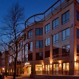 **** Hotel Moevenpick Nederland