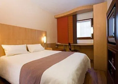Ibis Hotel Dublin 3*,  Ireland
