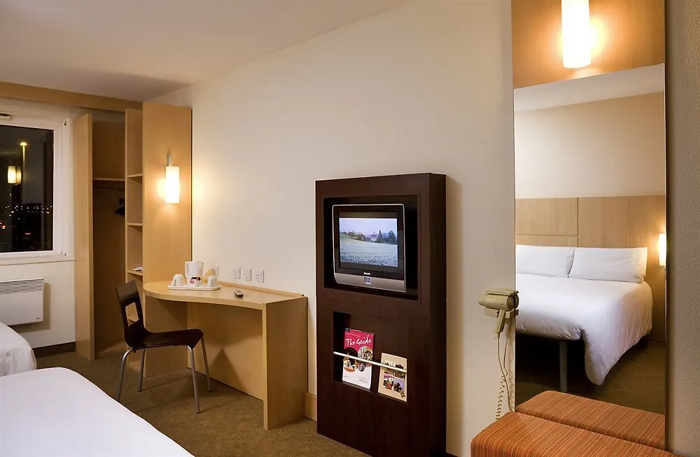Ibis Hotel Dublin 3*,  Ireland