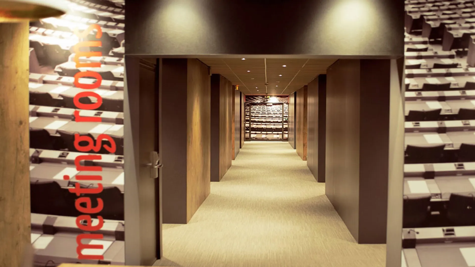 Ibis Hotel Dublin 3*,